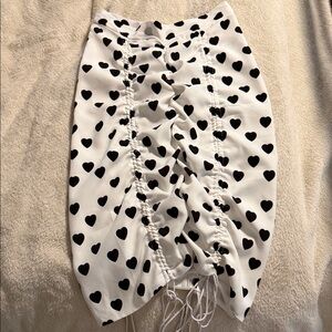 White and Black Heart Patterned Skirt